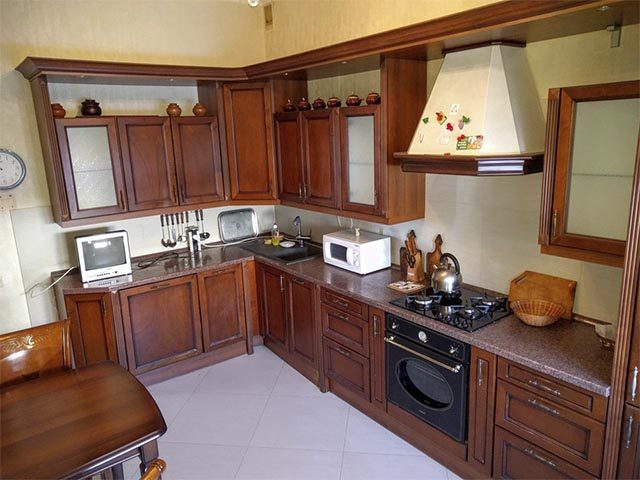 Кухни из массива сосны фото в Мозыре