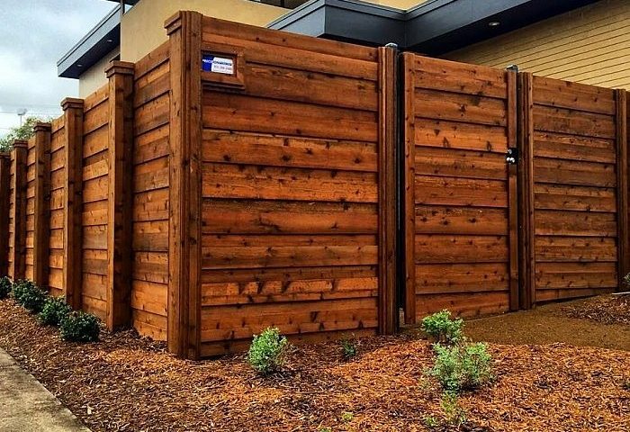 Купить деревянный забор для частного дома в Красновке